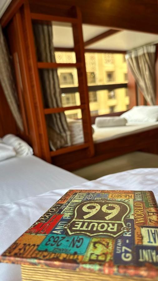 Route 66 Beach Hostel Dubaj Exteriér fotografie